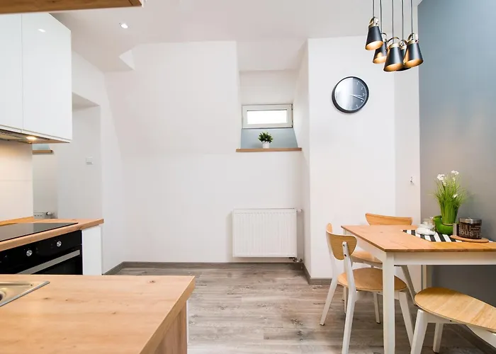 Arkadia Apartamento Kadyny