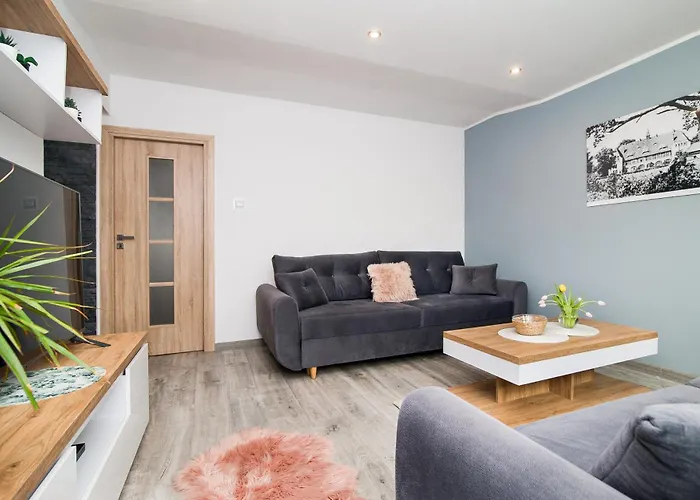 Arkadia Apartamento Kadyny